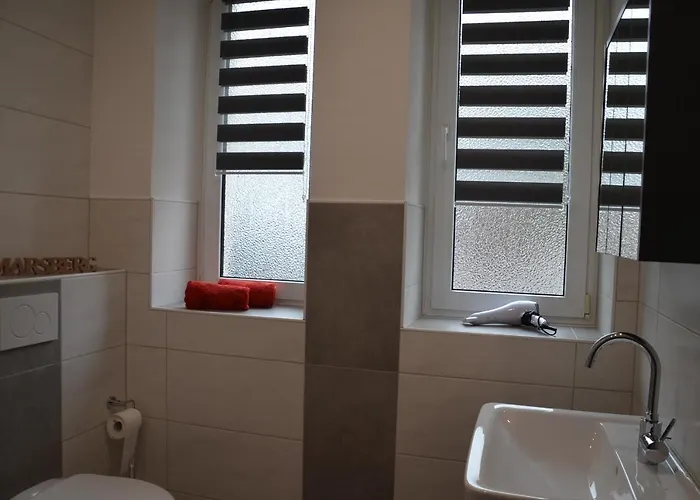 - Zurbank - * Marsberg